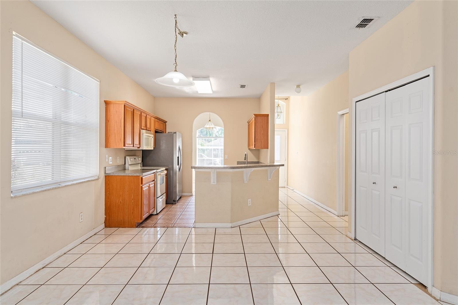 Image 12 of 78 For 1621 Mountclair Court