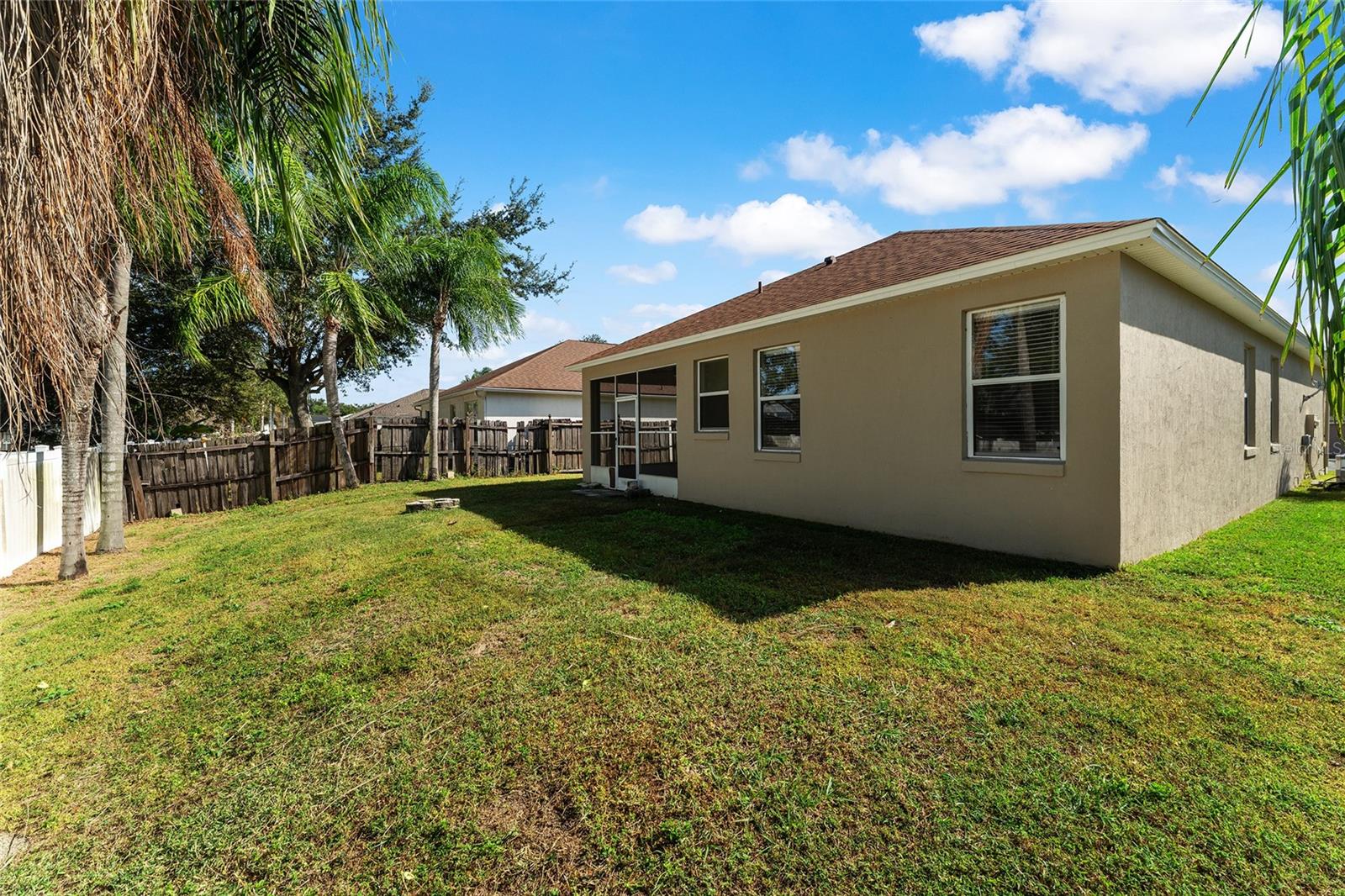 Image 26 of 78 For 1621 Mountclair Court