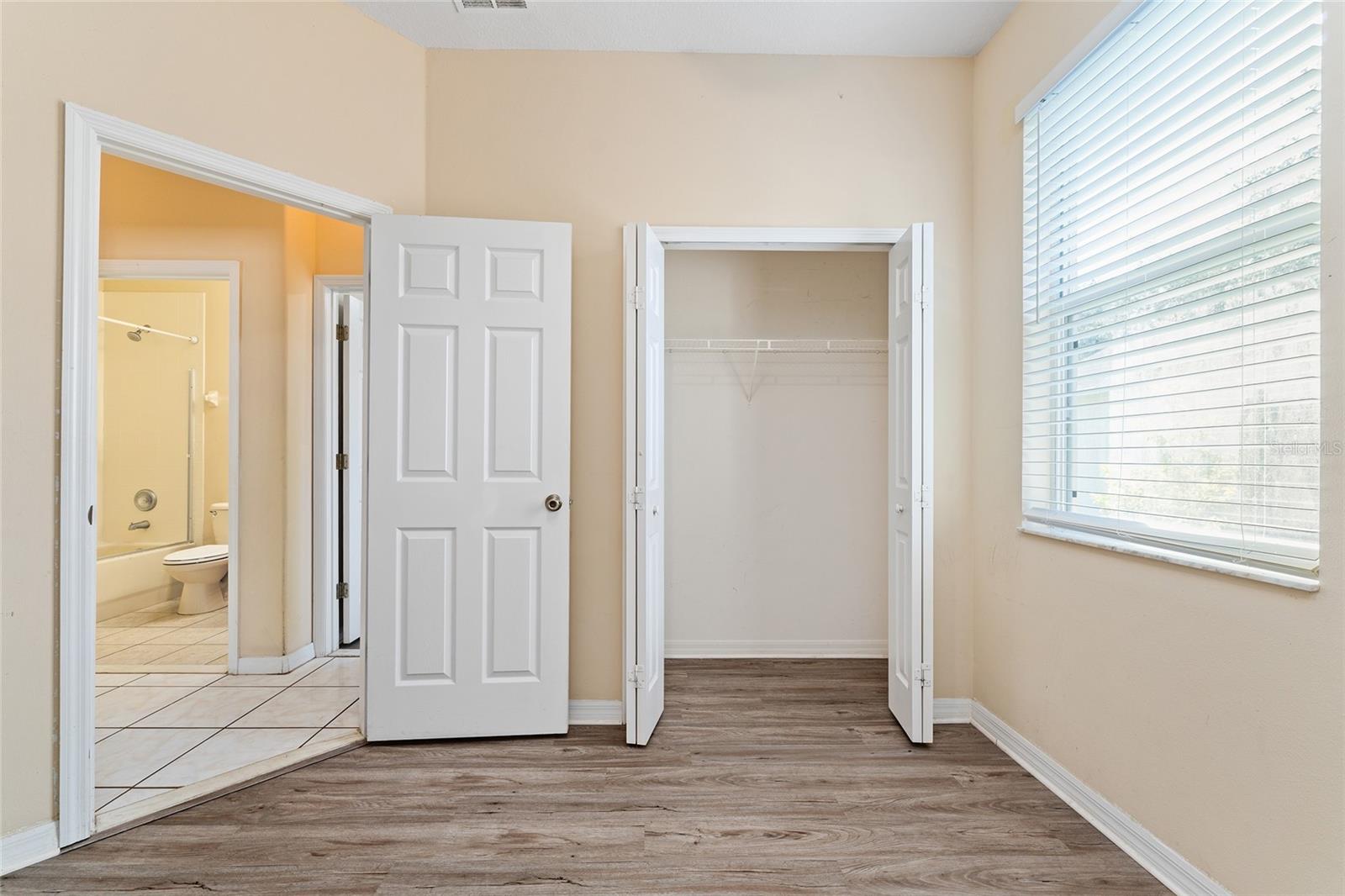 Image 39 of 78 For 1621 Mountclair Court