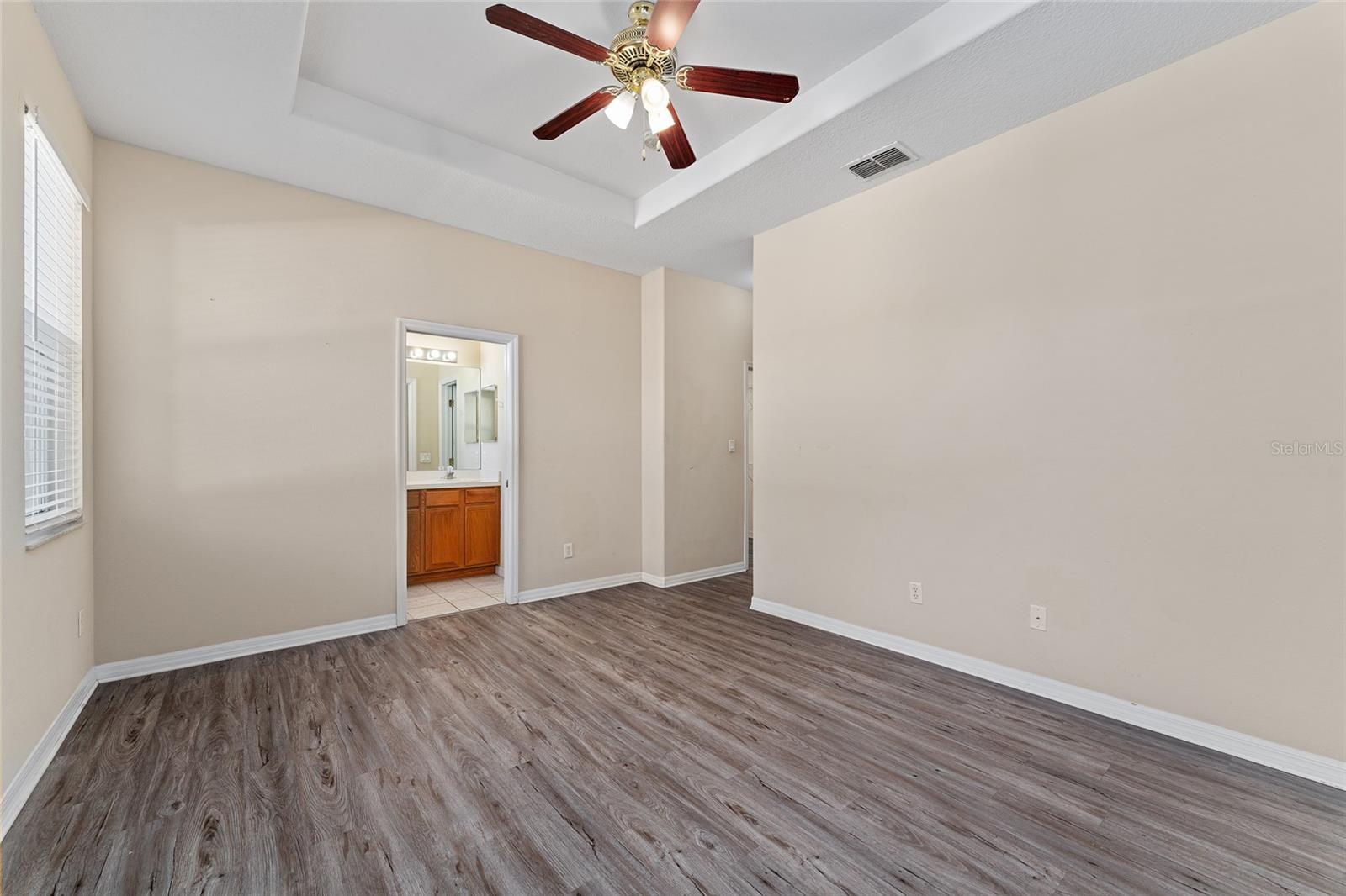 Image 51 of 78 For 1621 Mountclair Court