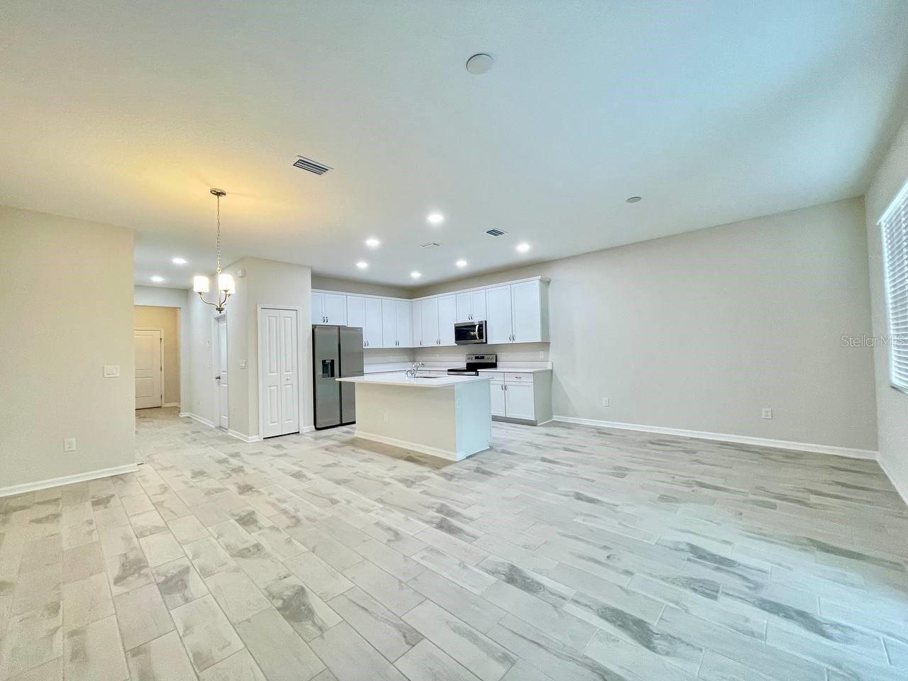 Image 4 of 33 For 9689 Sweetwell Place