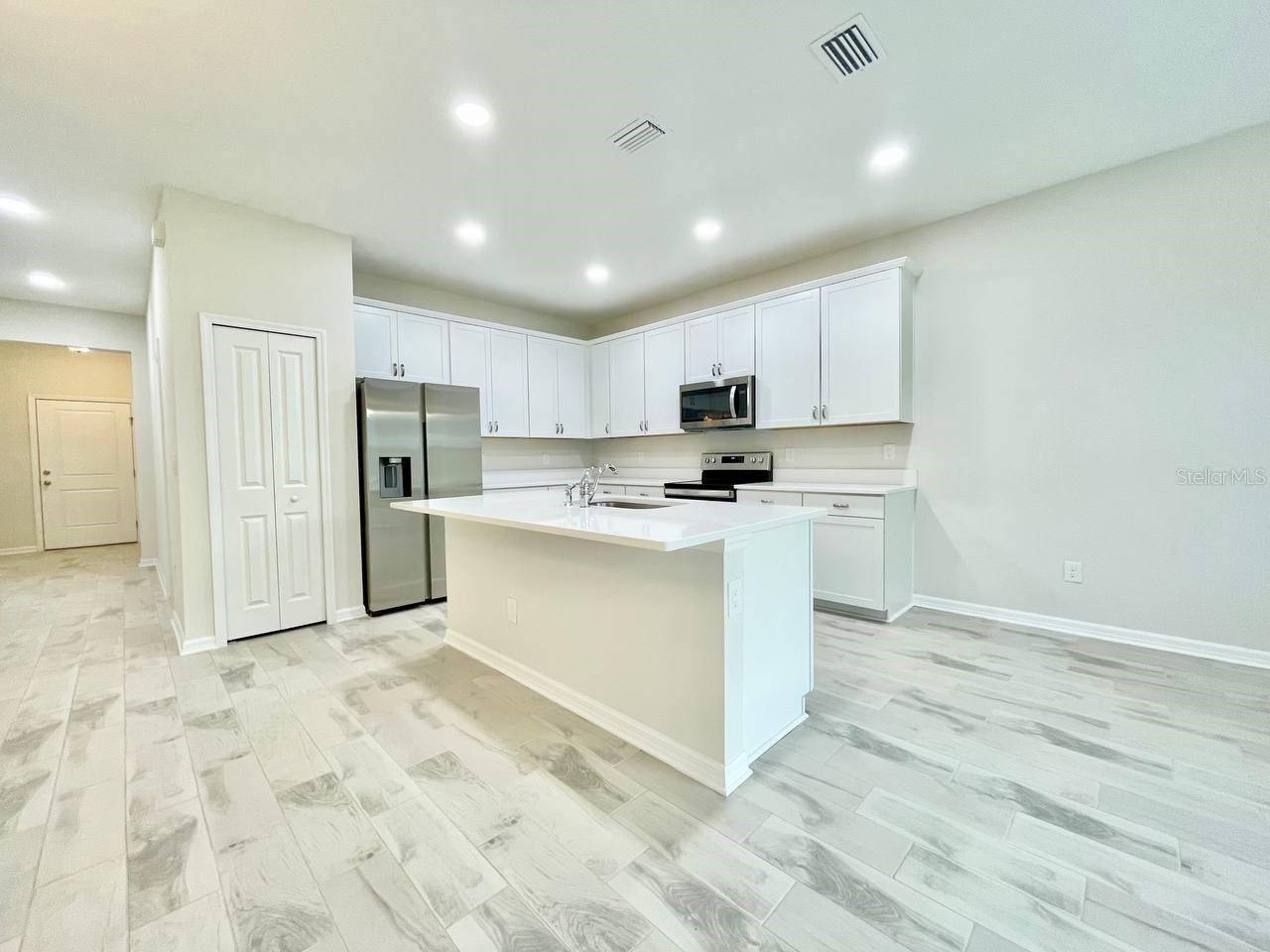 Image 8 of 33 For 9689 Sweetwell Place