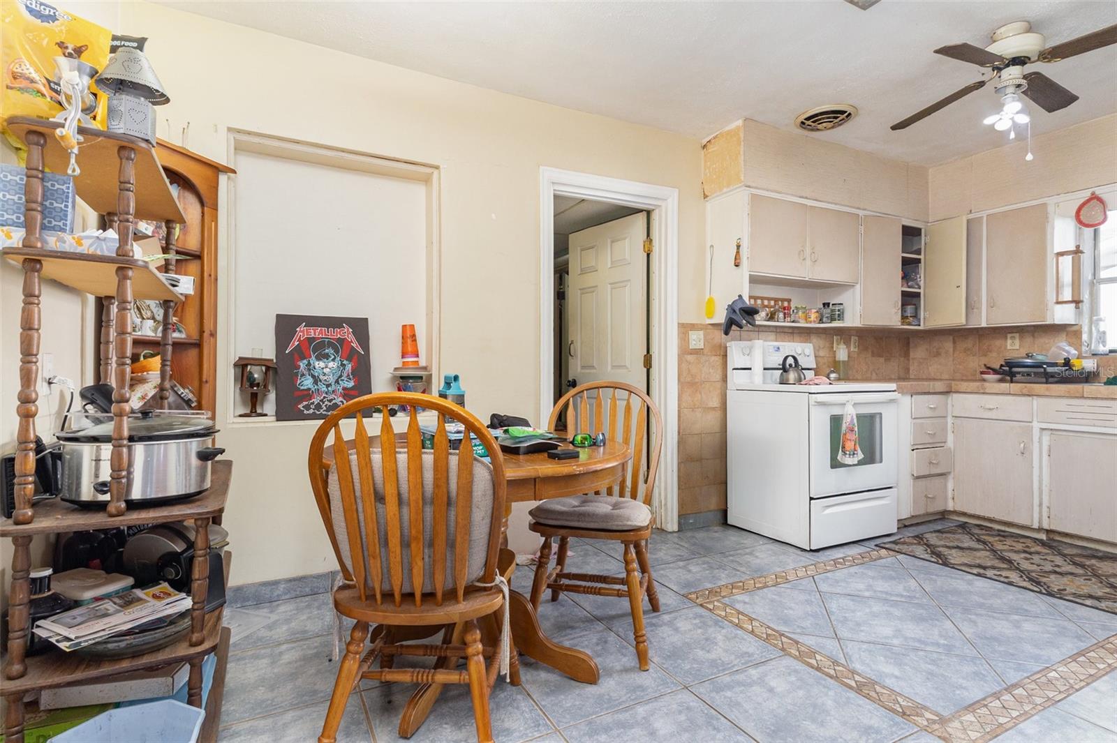 Image 6 of 16 For 1638 Main Street