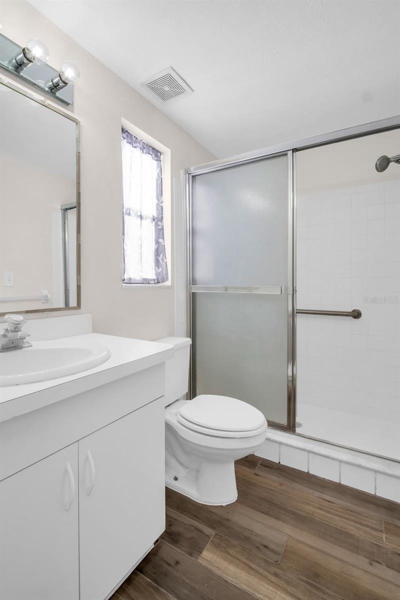 Image 28 of 50 For 3814 Sunray Drive