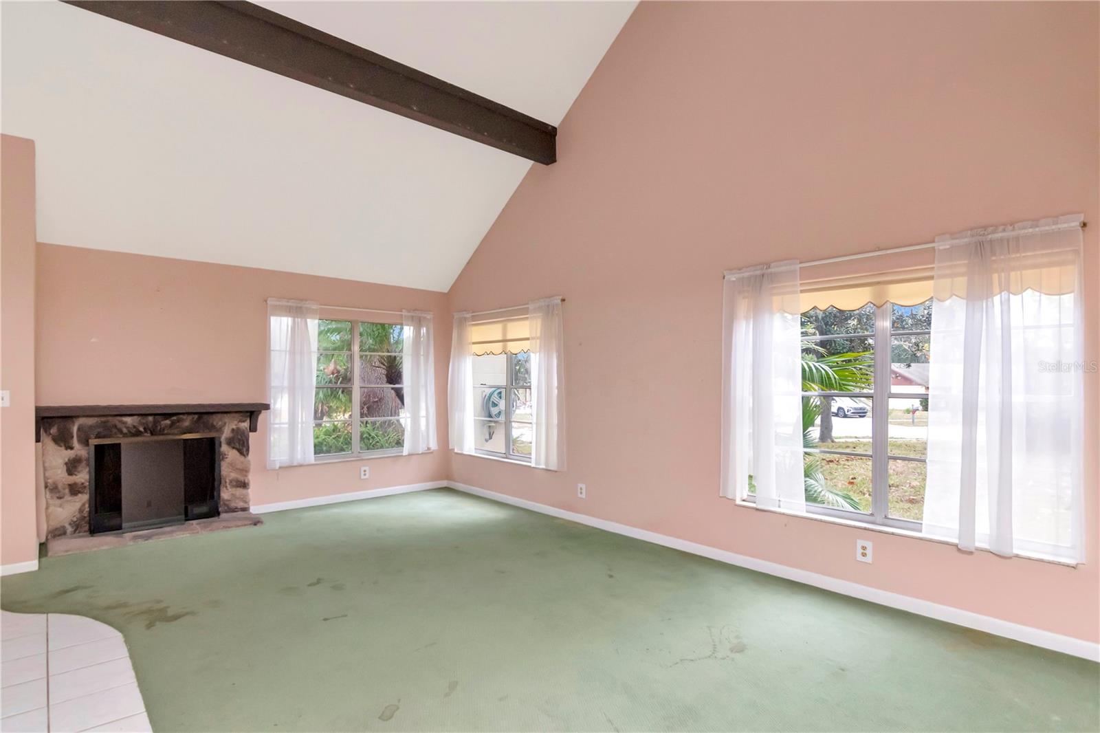 Image 13 of 47 For 522 Hilldale Road