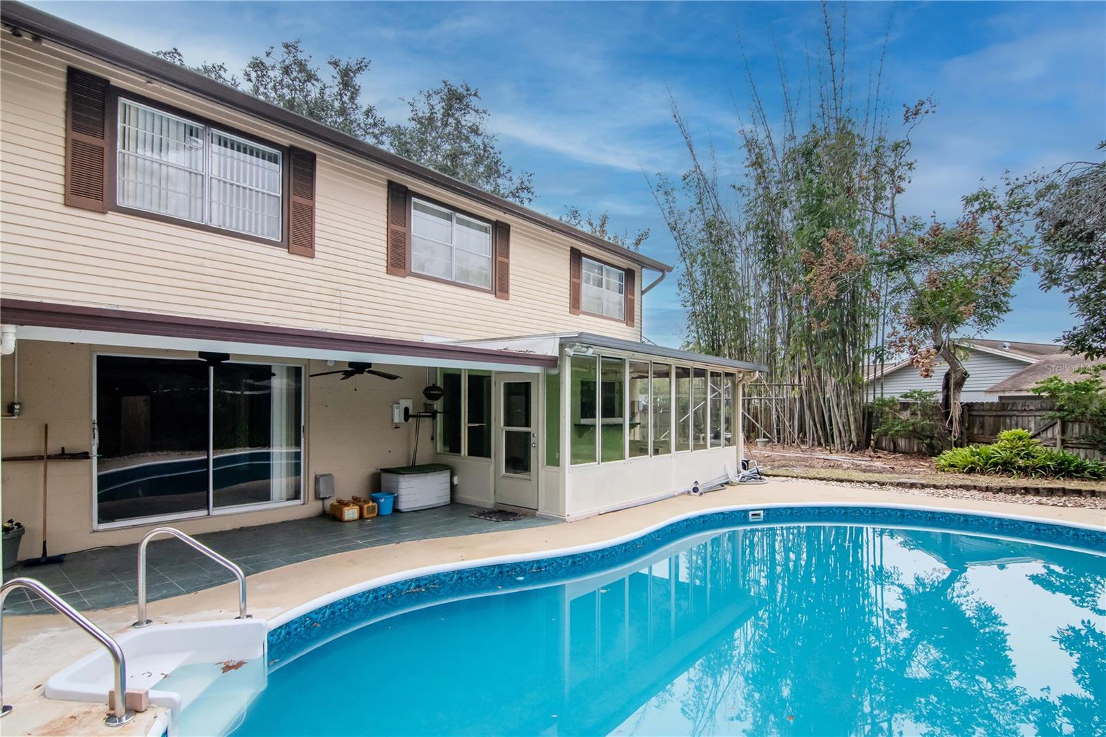 Image 34 of 47 For 522 Hilldale Road