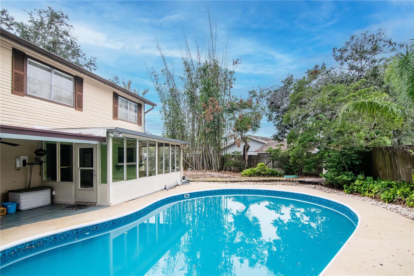 Image 41 of 47 For 522 Hilldale Road