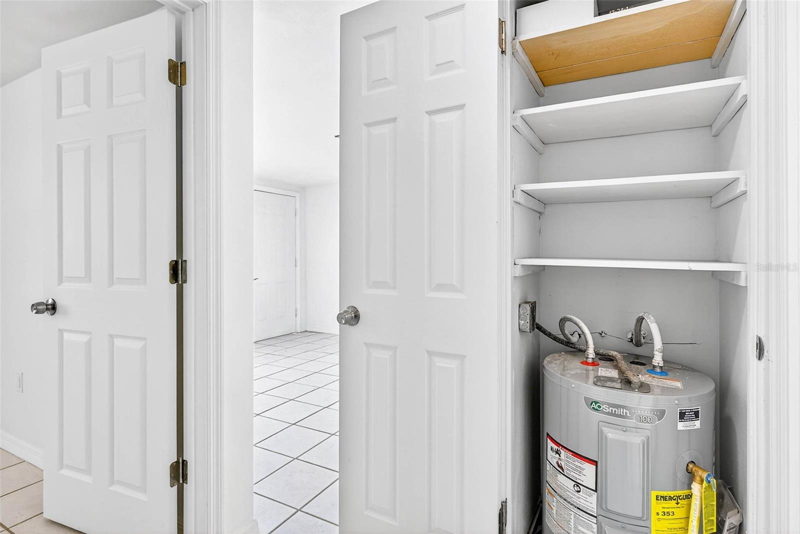 Image 17 of 33 For 4925 Ladyfish Court