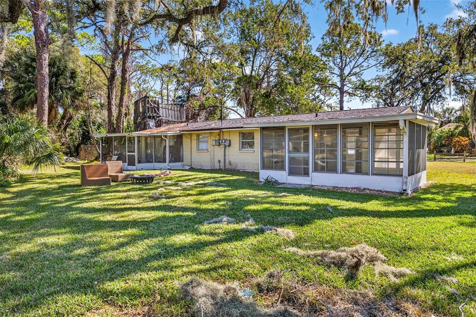 Image 33 of 33 For 4925 Ladyfish Court