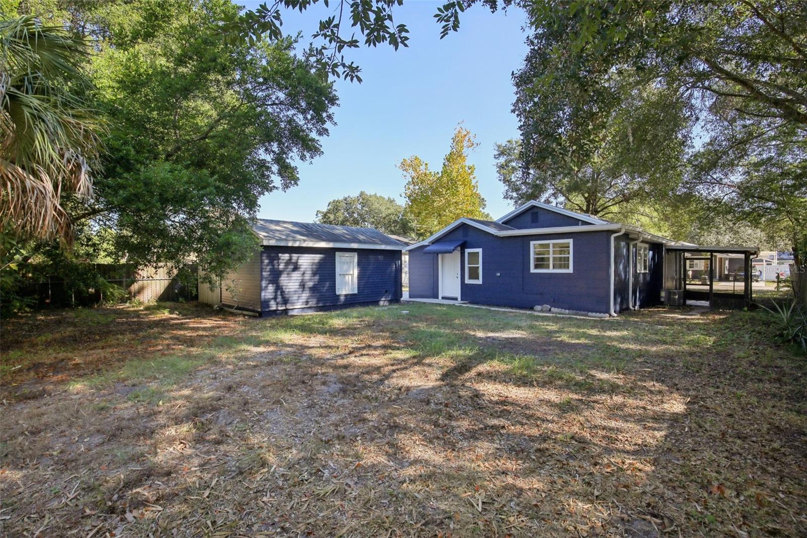 Listing photo id 31 for 5808 17th Street