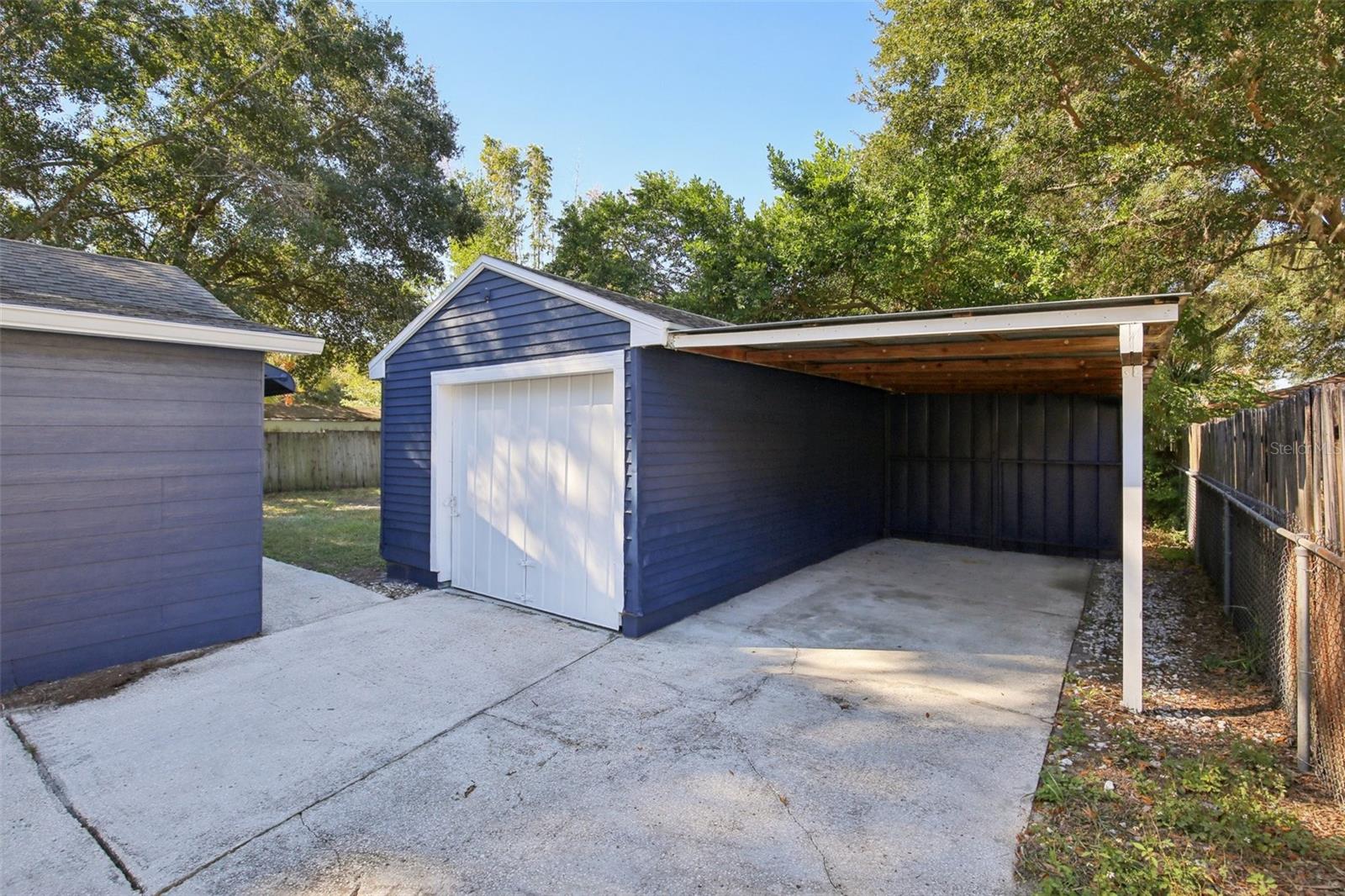 Listing photo id 5 for 5808 17th Street