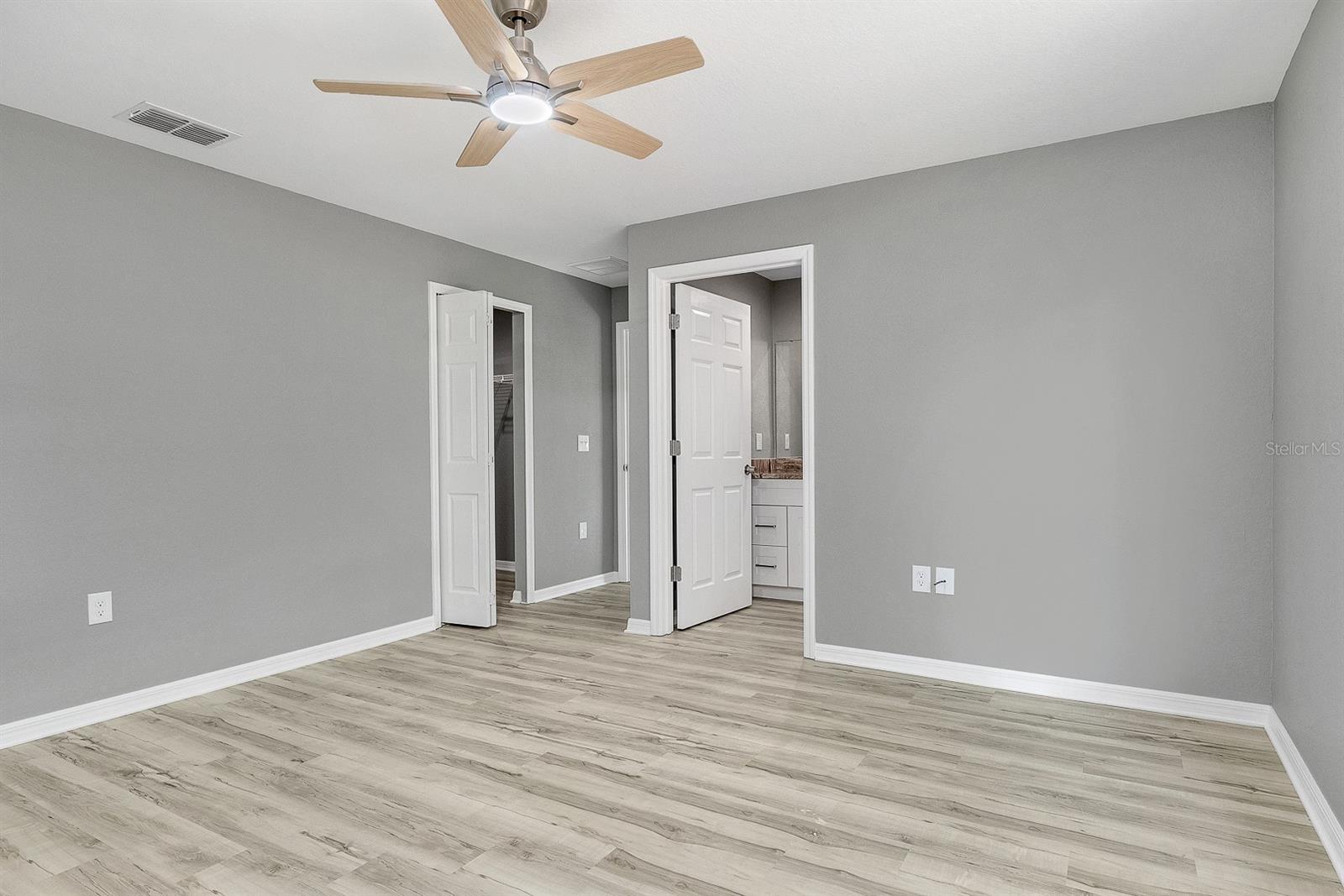 Image 24 of 31 For 390 3rd Avenue Sw