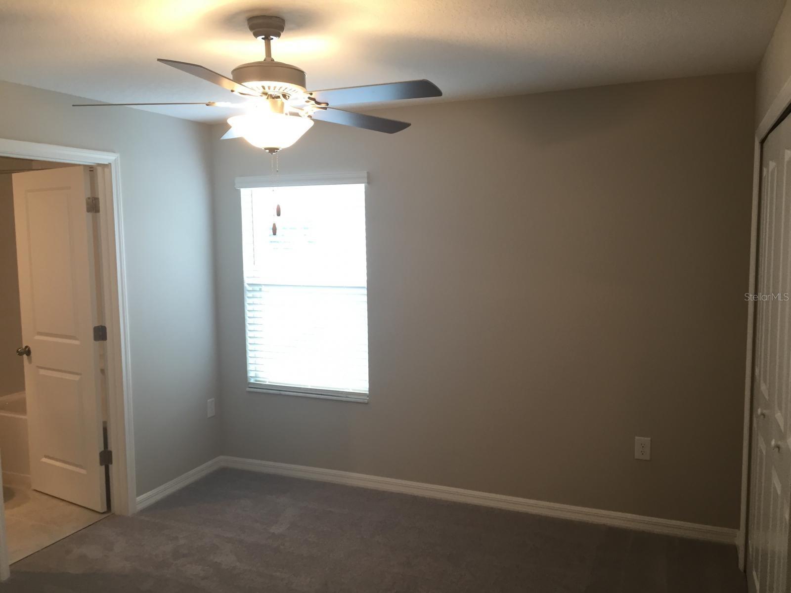 Image 18 of 32 For 9618 Pembrooke Pines Drive