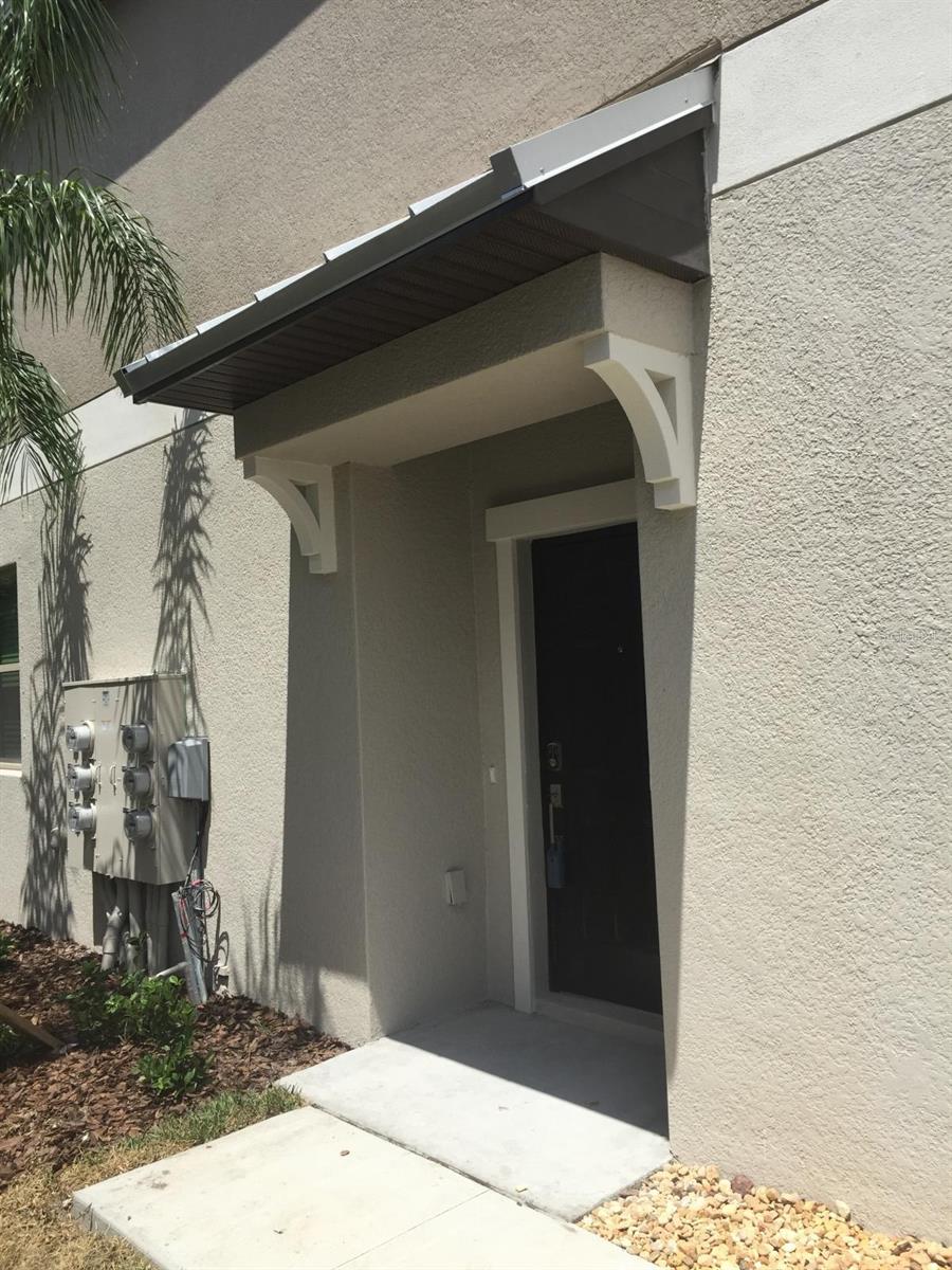 Image 2 of 32 For 9618 Pembrooke Pines Drive