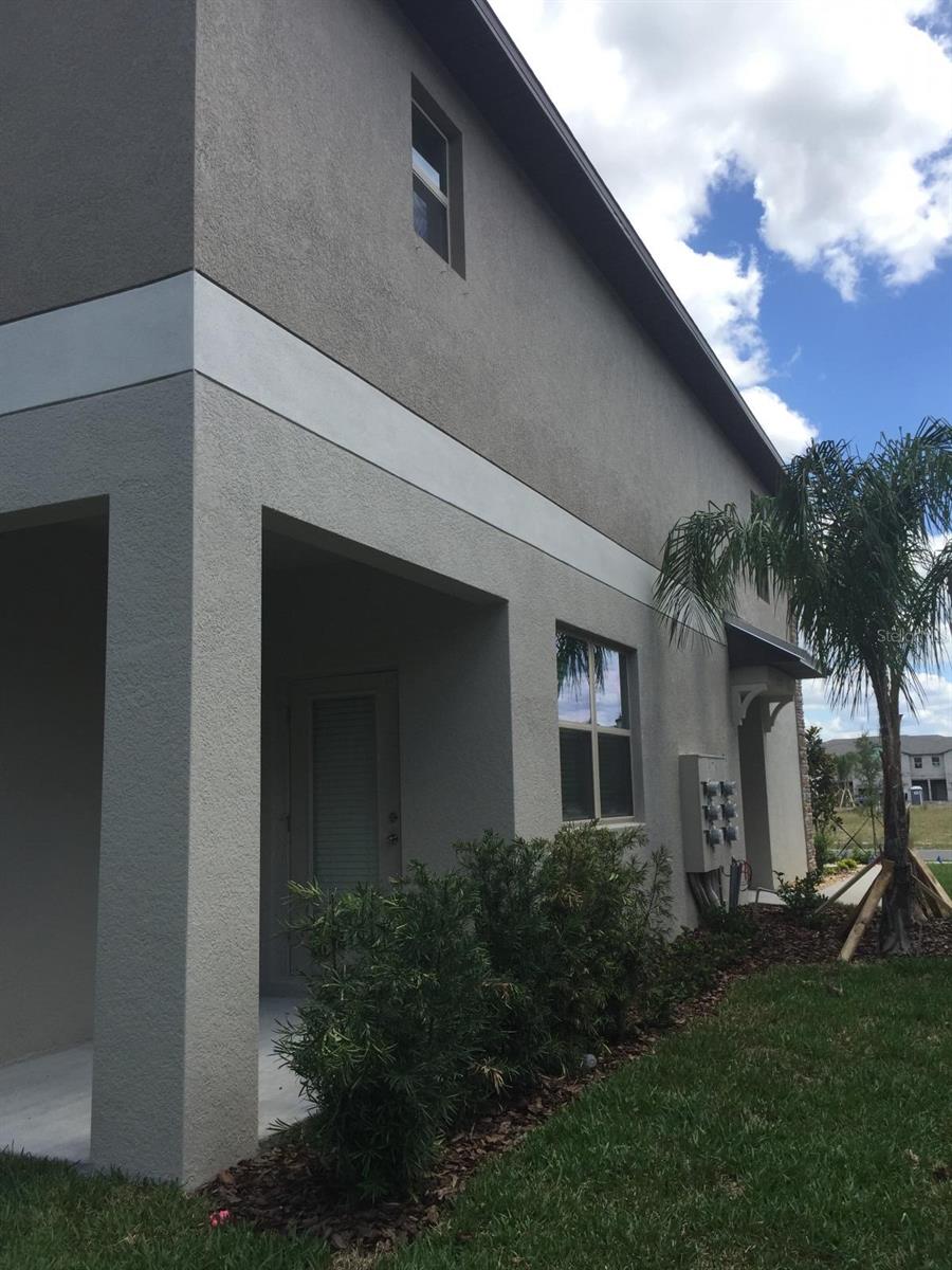 Image 27 of 32 For 9618 Pembrooke Pines Drive