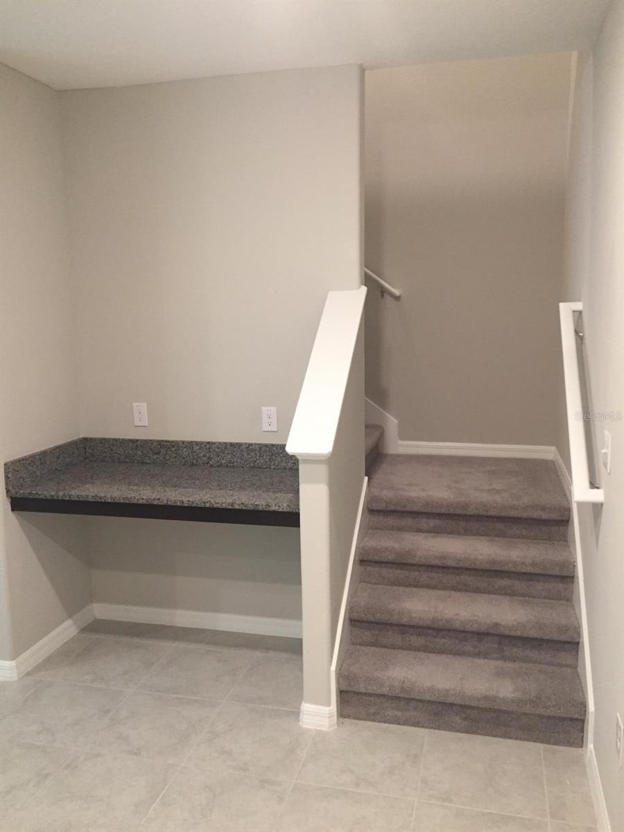 Image 6 of 32 For 9618 Pembrooke Pines Drive