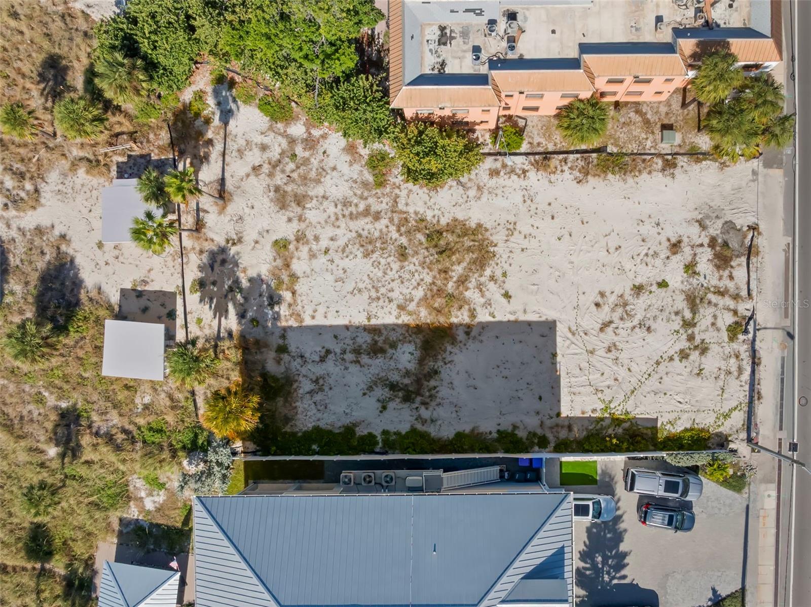 Image 3 of 11 For 10356 Gulf Boulevard