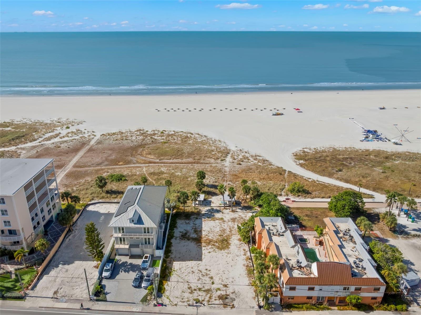 Image 4 of 11 For 10356 Gulf Boulevard