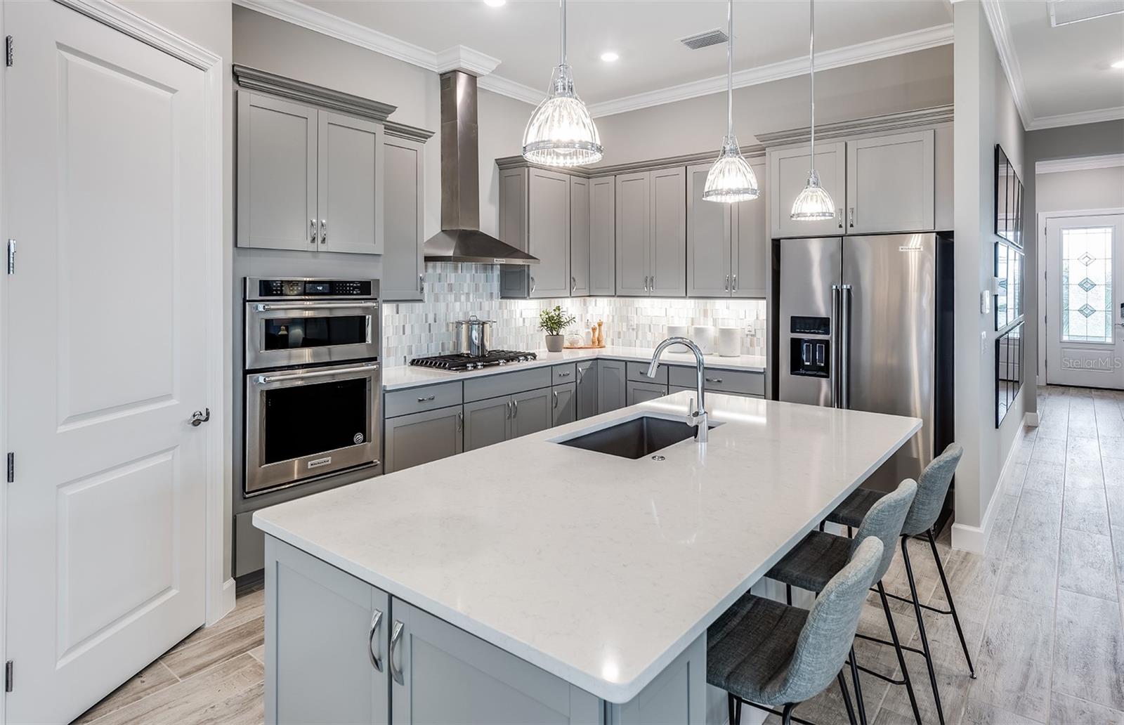 Image 3 of 28 For 14728 Golden Grass Terrace