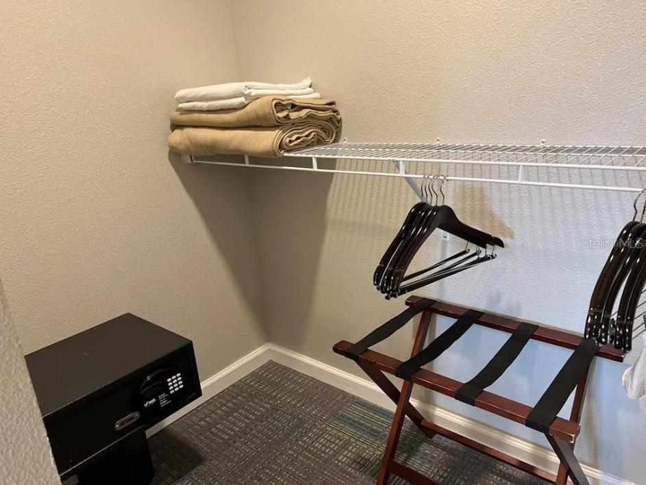 Image 16 of 38 For 14501 Grove Resort Avenue 1535