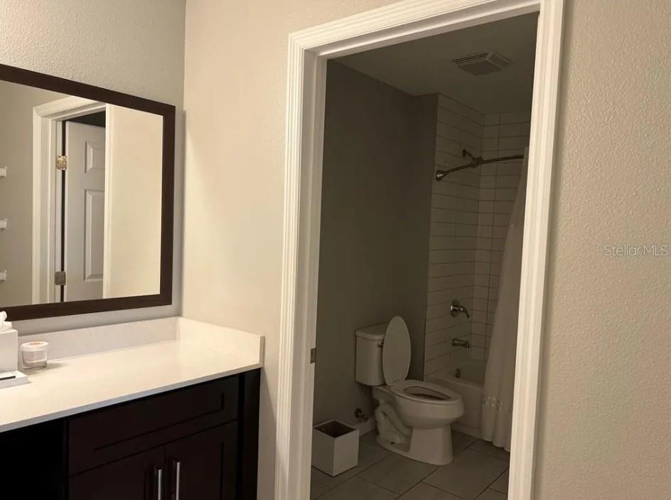 Image 19 of 38 For 14501 Grove Resort Avenue 1535