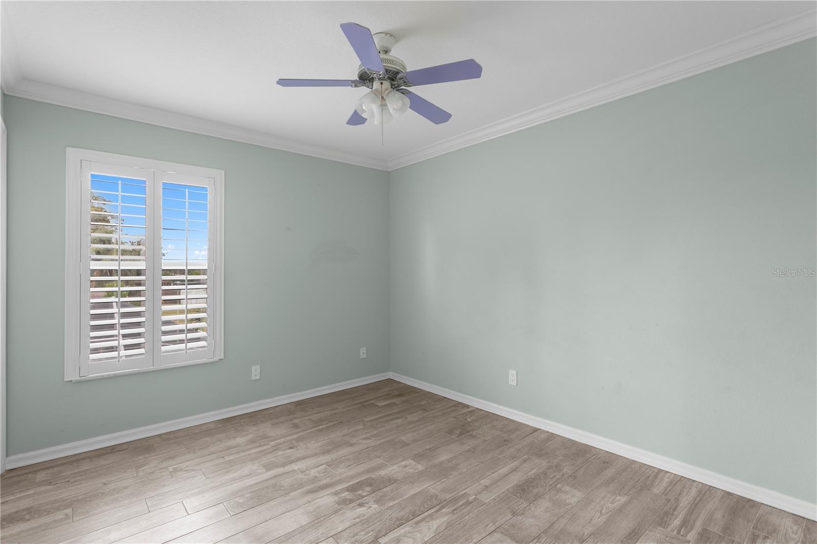 Image 25 of 40 For 1079 Sawgrass Drive