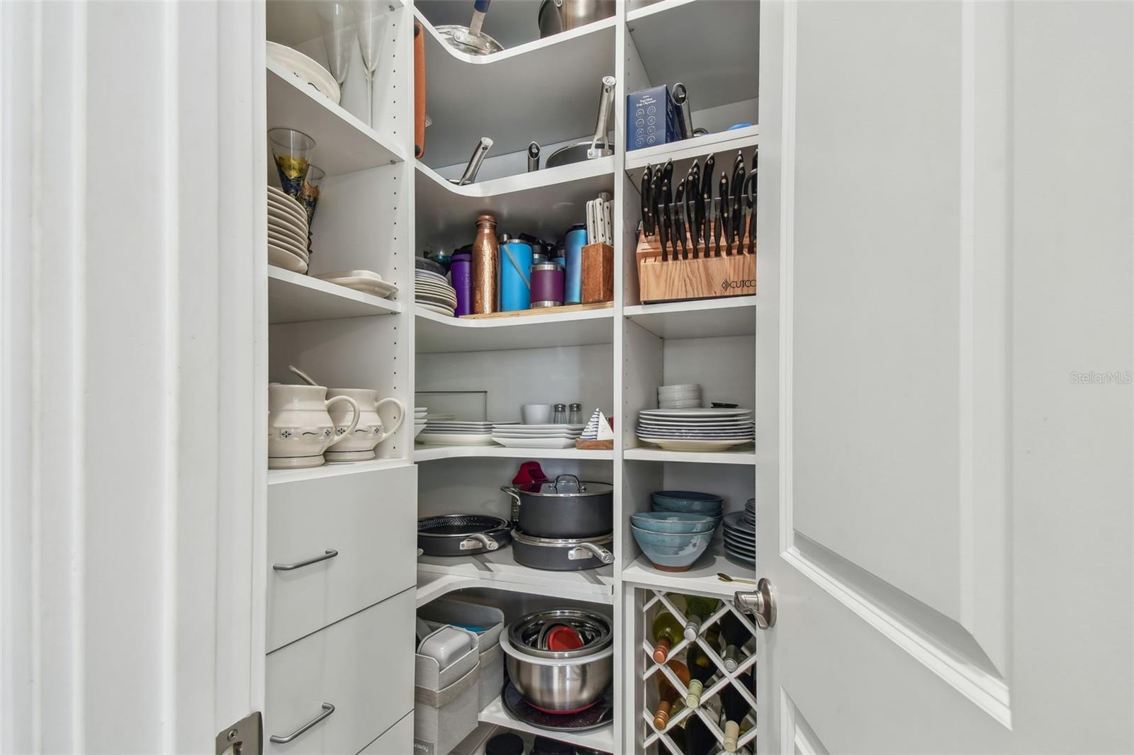 Image 13 of 50 For 17 Franklin Court S C