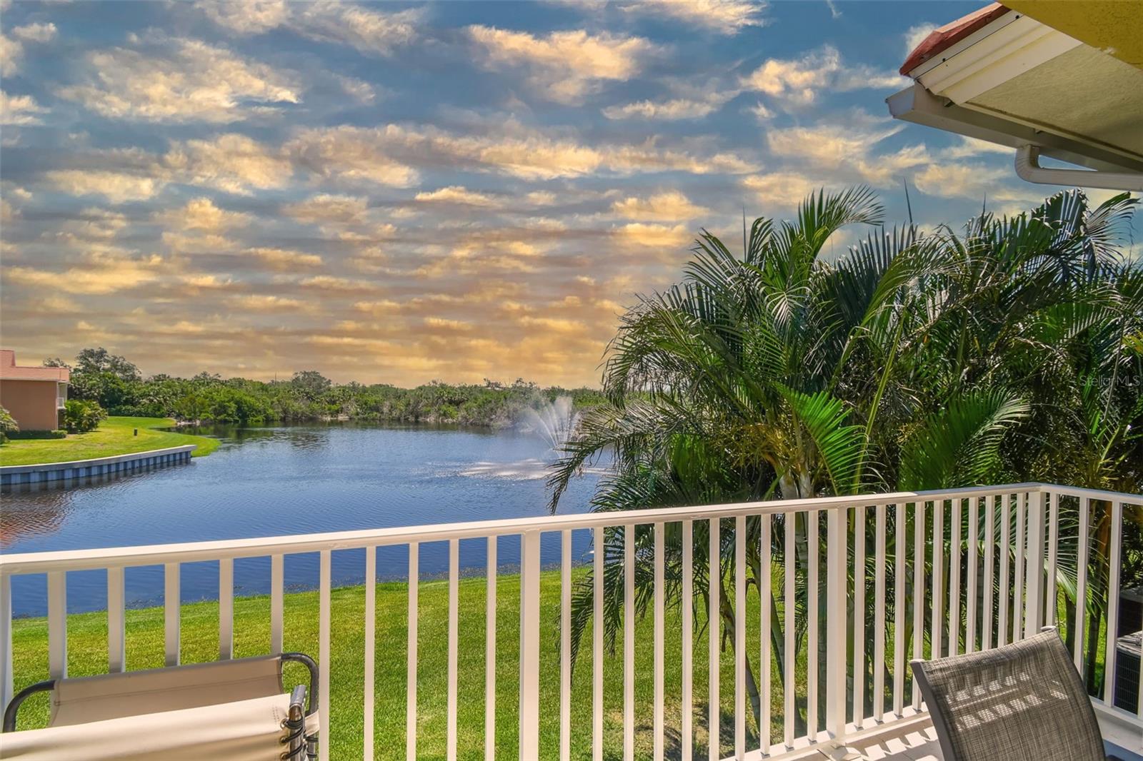 Image 20 of 50 For 17 Franklin Court S C