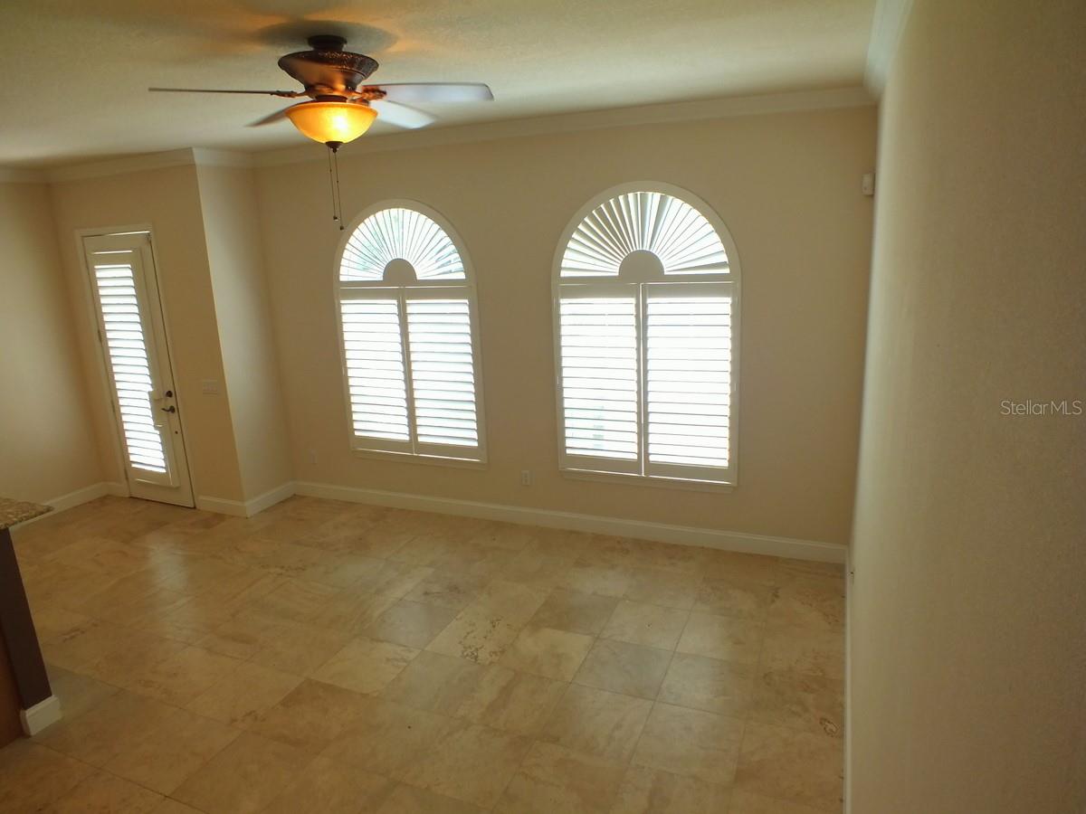 Image 4 of 12 For 616 2nd Street N 5