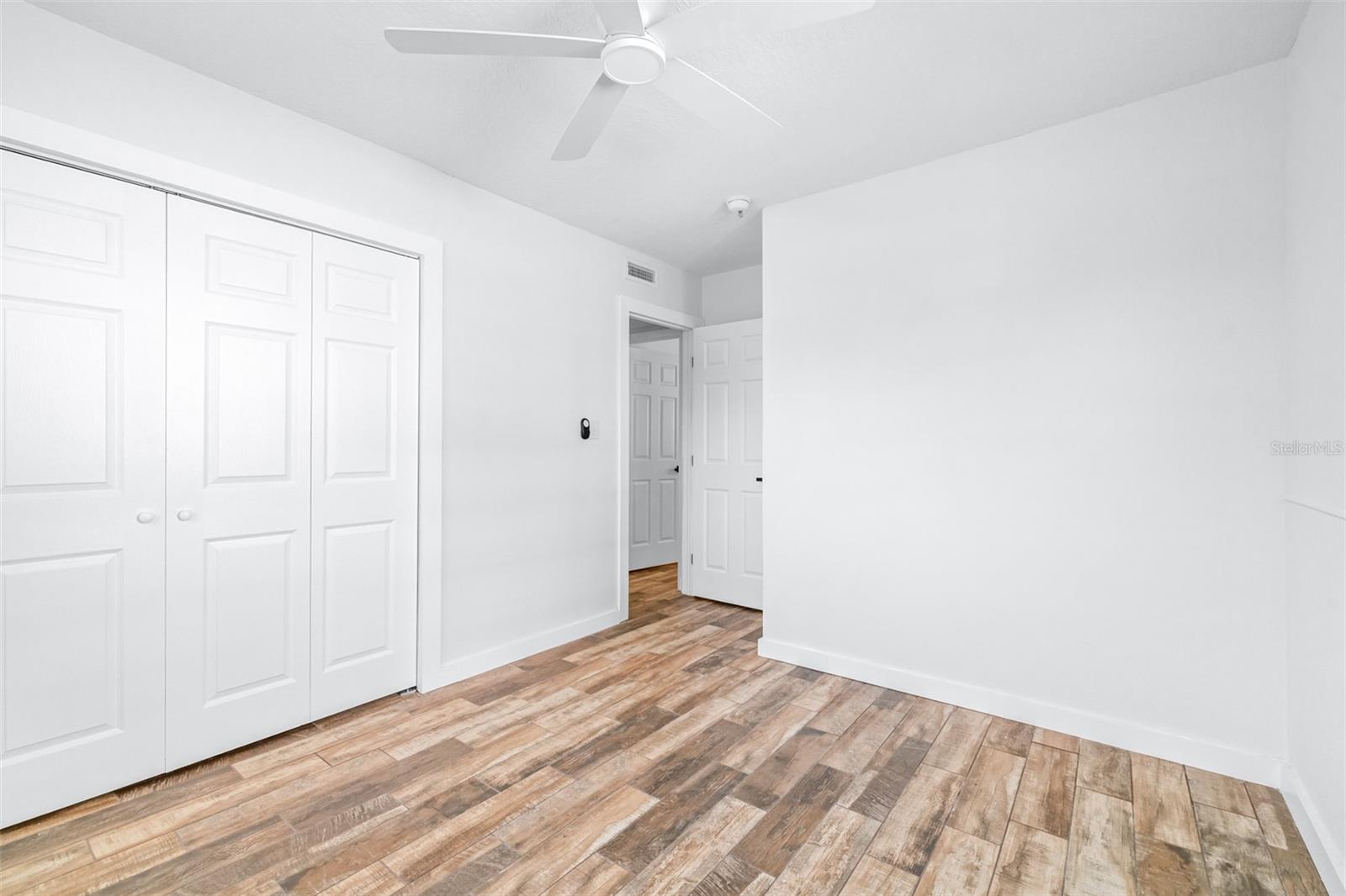 Image 27 of 44 For 3625 Omar Avenue