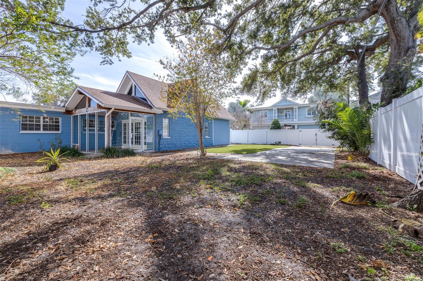 Image 35 of 44 For 3625 Omar Avenue