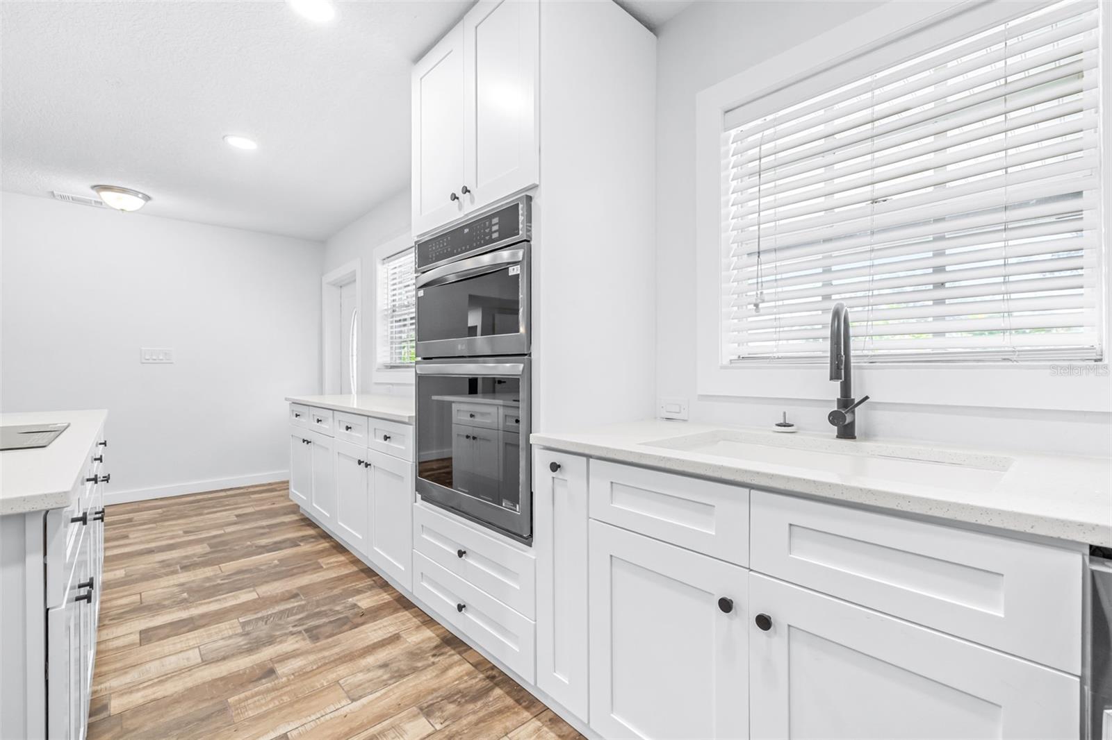 Image 8 of 44 For 3625 Omar Avenue