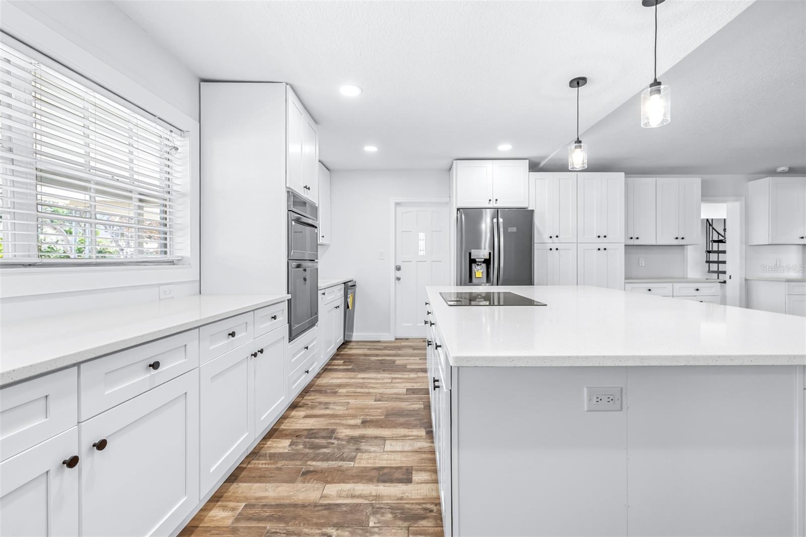 Image 9 of 44 For 3625 Omar Avenue