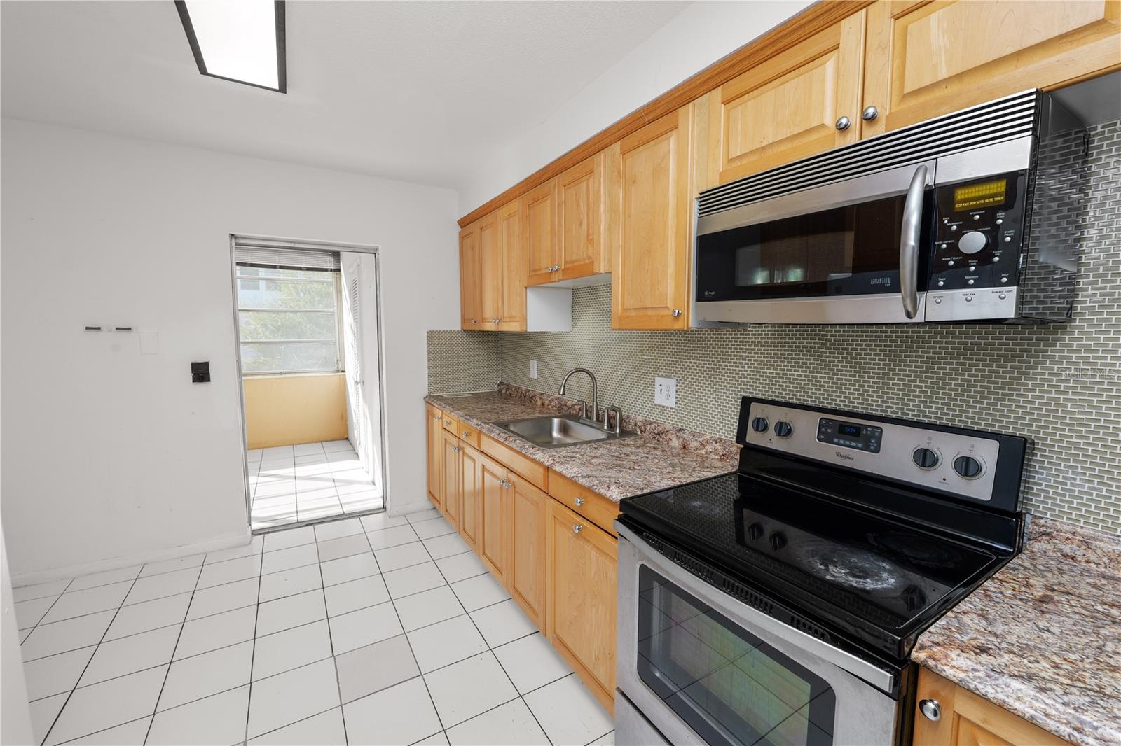 Image 12 of 31 For 5728 14th Avenue N 205b