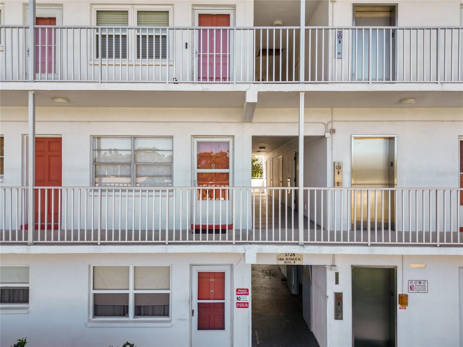 Image 2 of 31 For 5728 14th Avenue N 205b