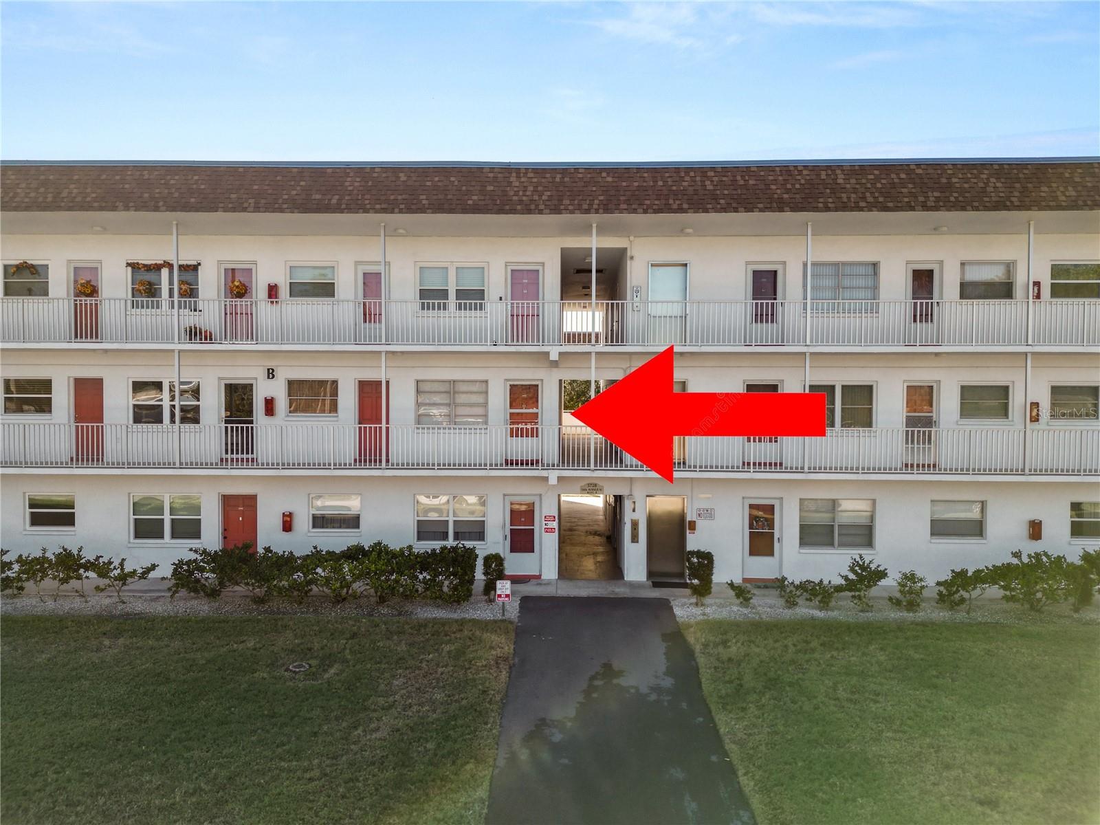 Image 28 of 31 For 5728 14th Avenue N 205b