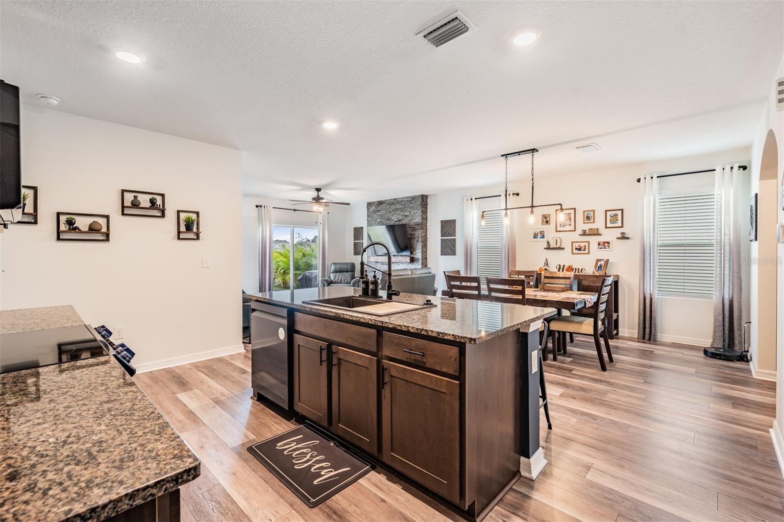 Image 11 of 52 For 11006 Penny Gale Loop