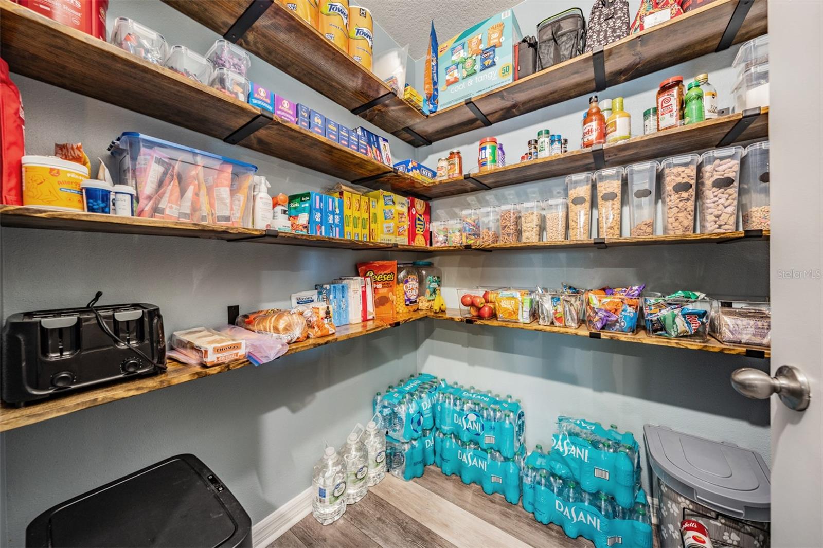 Image 14 of 52 For 11006 Penny Gale Loop