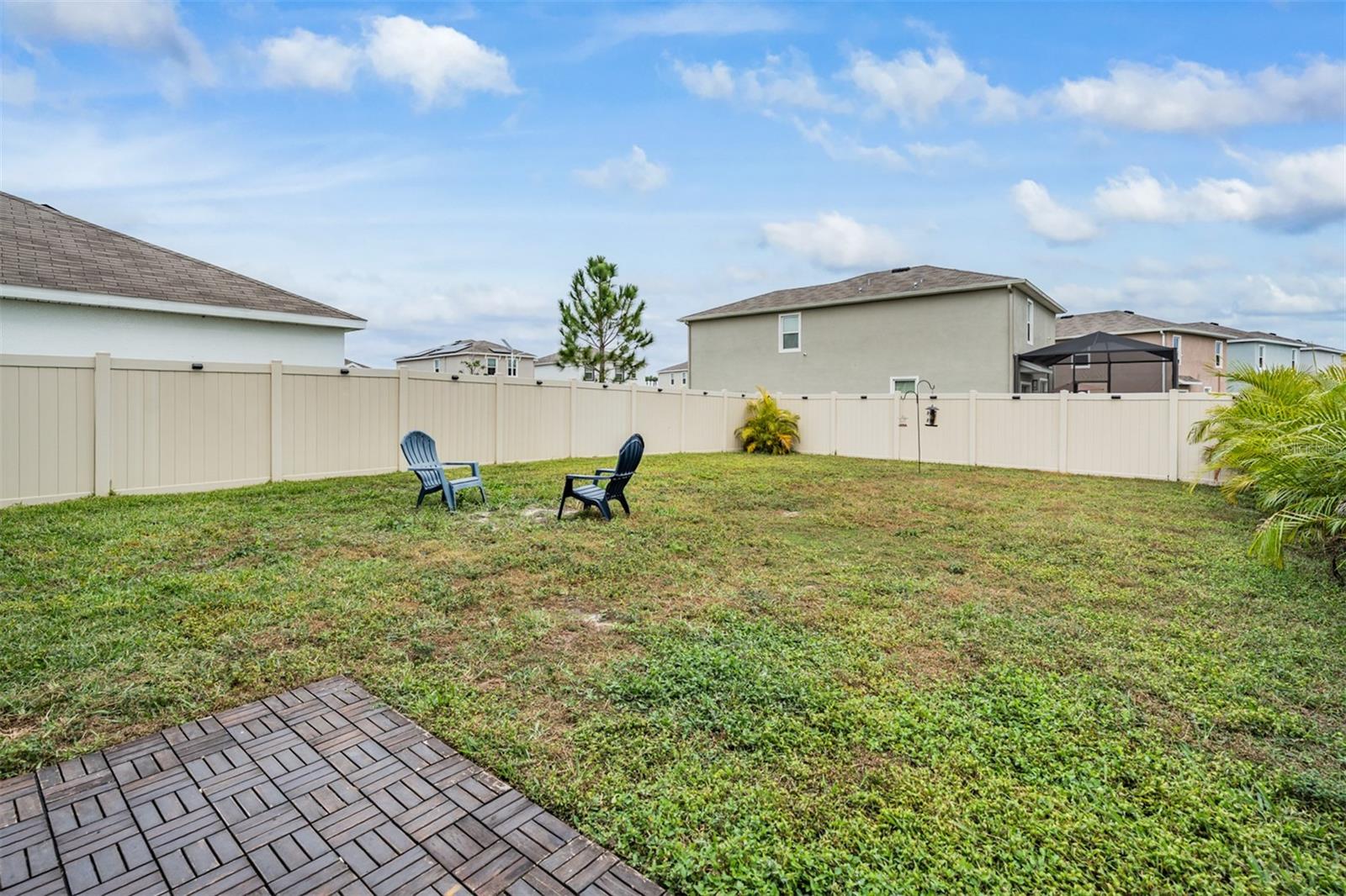 Image 33 of 52 For 11006 Penny Gale Loop