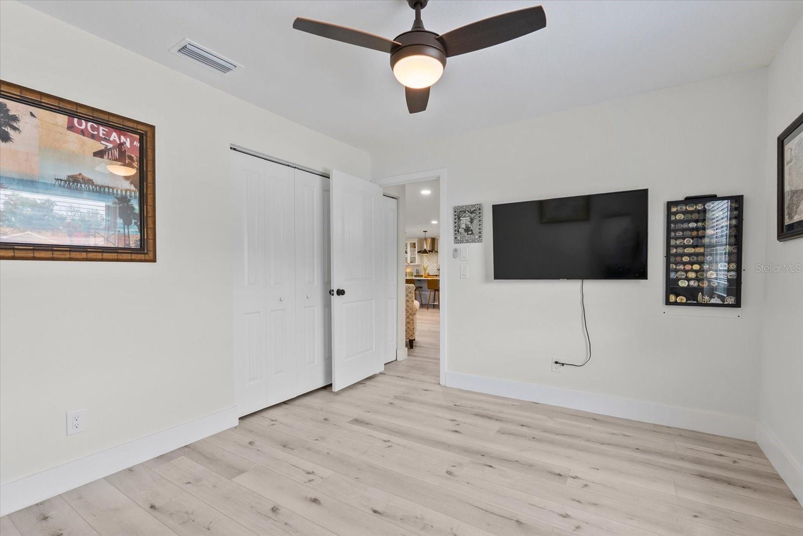 Image 33 of 55 For 1016 Vineyard Court