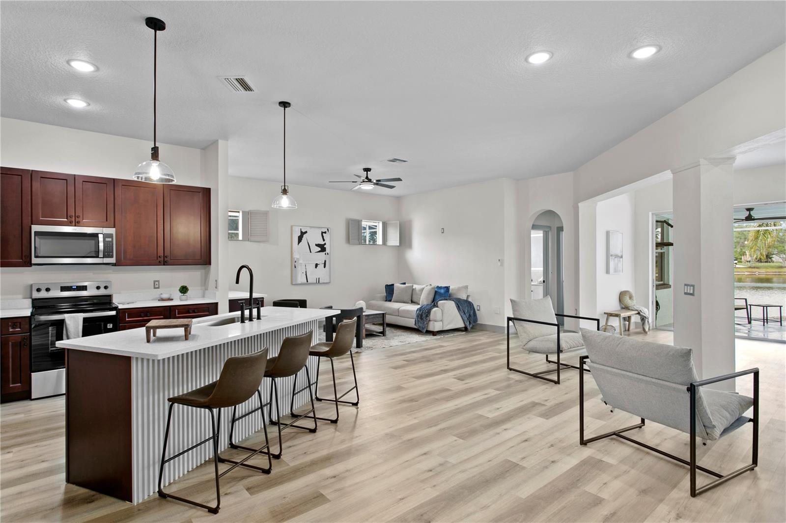 Image 11 of 51 For 1145 Riveredge Drive