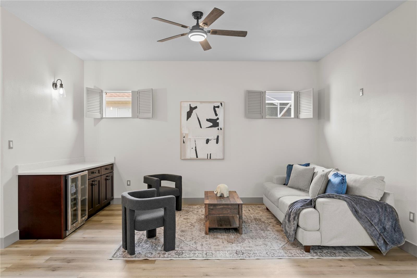 Image 19 of 51 For 1145 Riveredge Drive