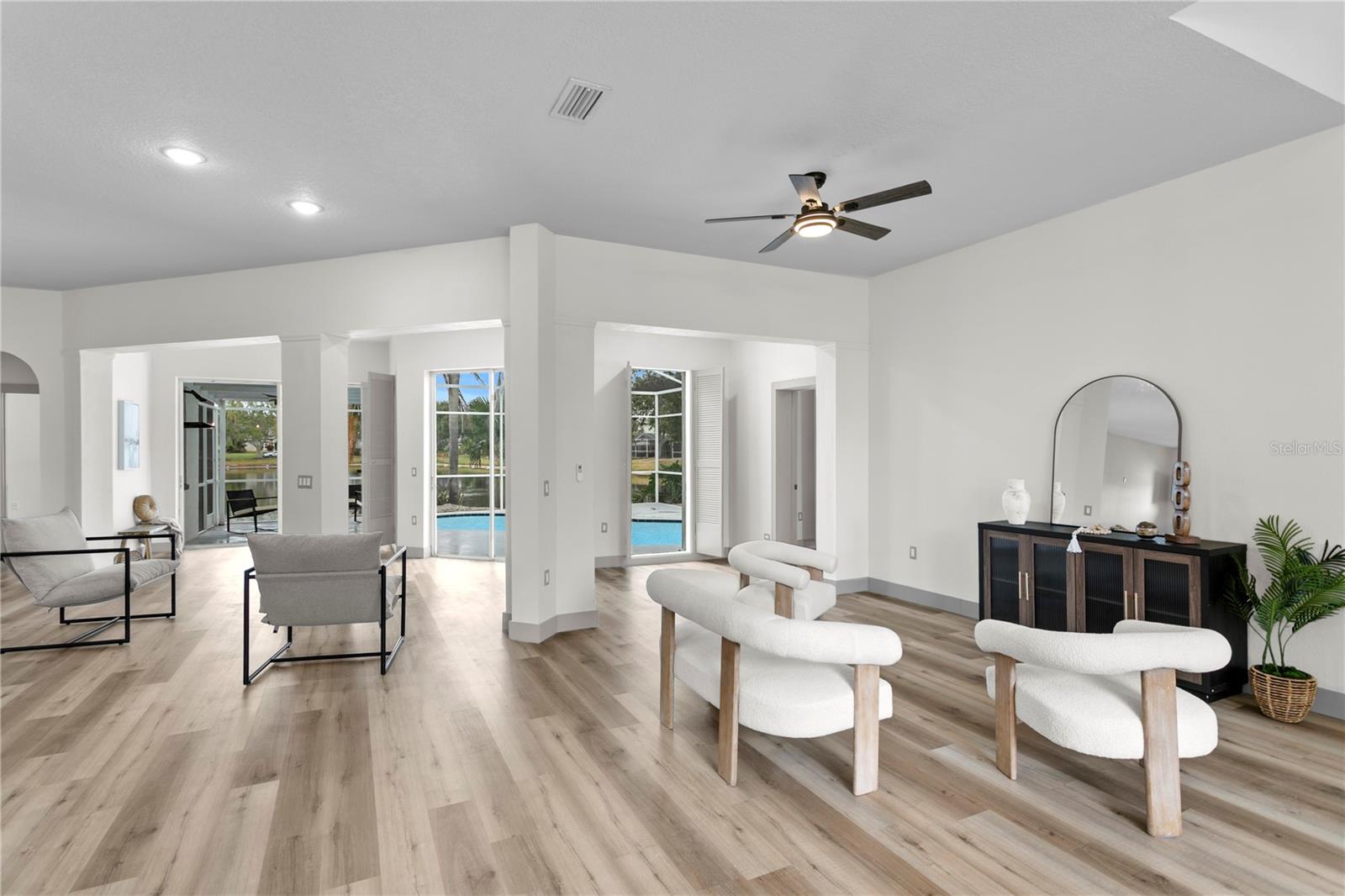 Image 4 of 51 For 1145 Riveredge Drive