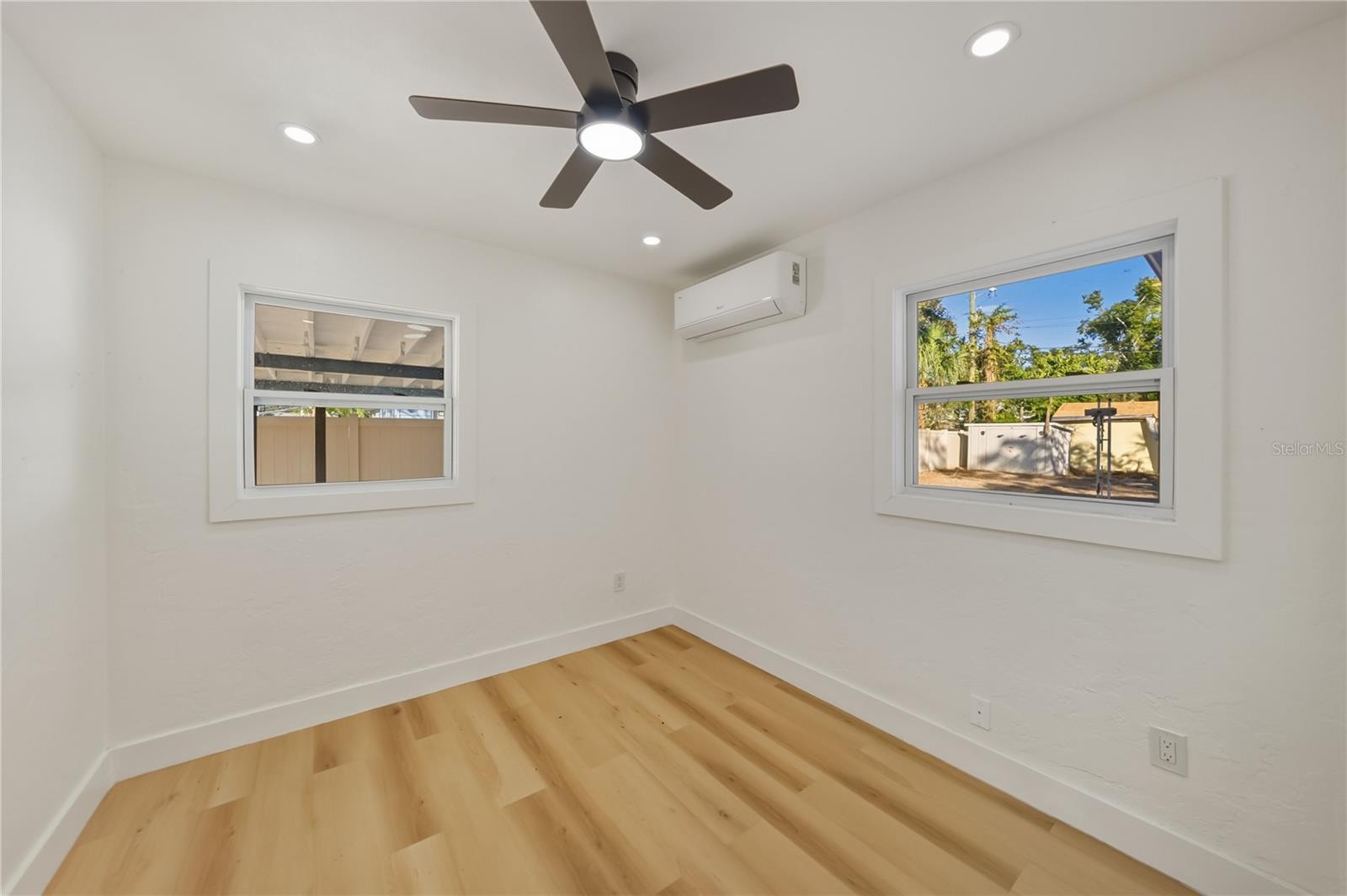 Image 20 of 49 For 542 64th Street S