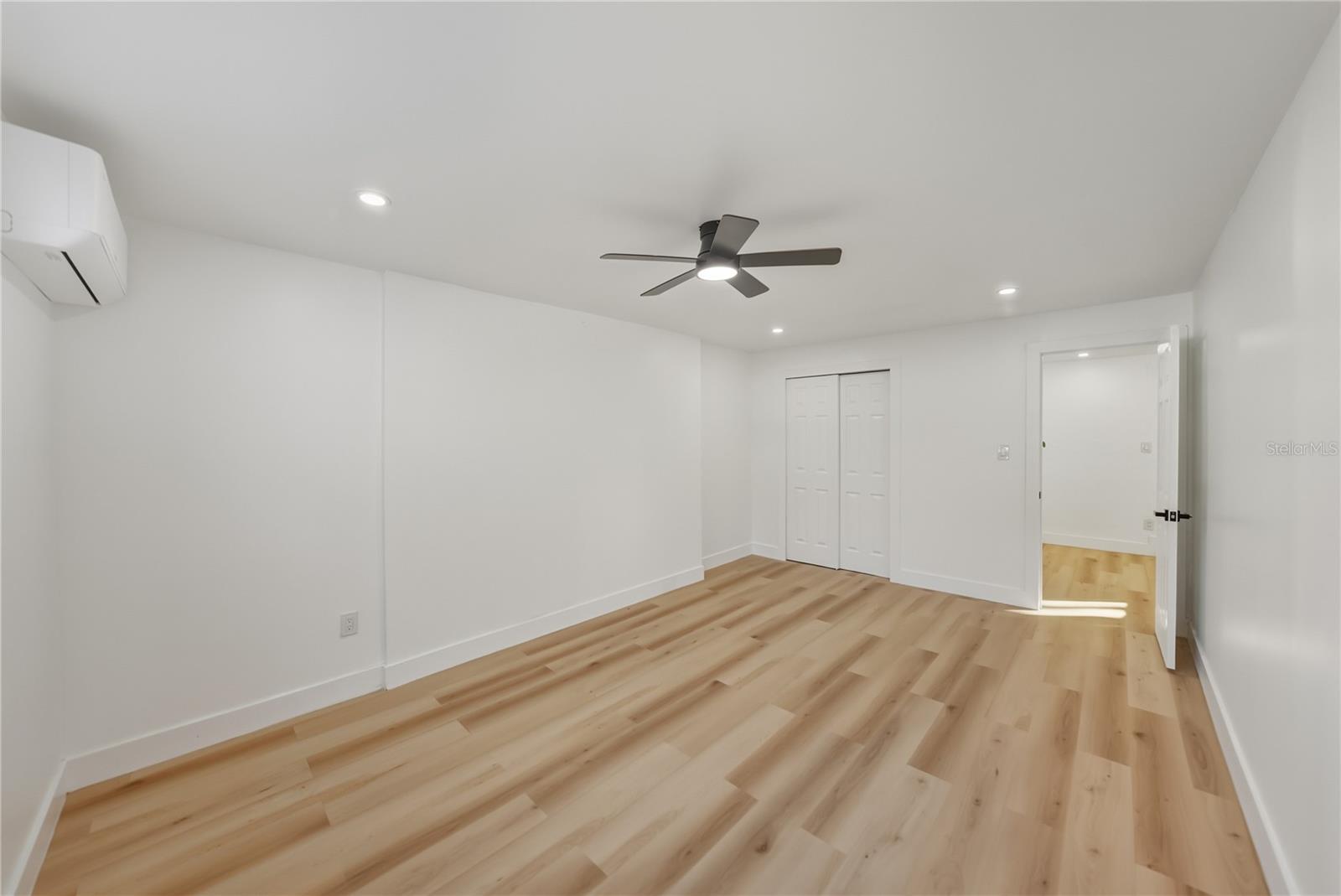 Image 26 of 49 For 542 64th Street S