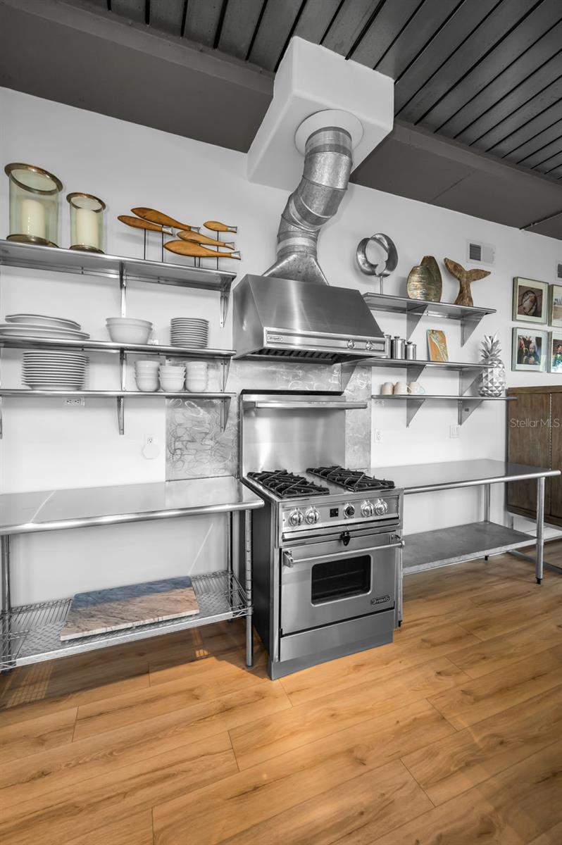 Image 20 of 52 For 10206 4th Street E