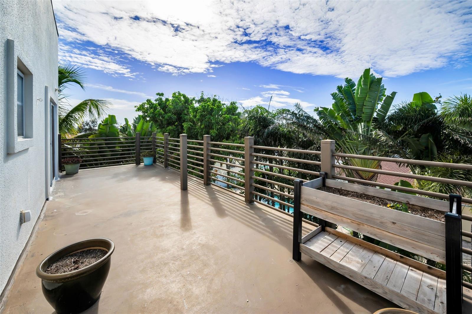 Image 36 of 52 For 10206 4th Street E