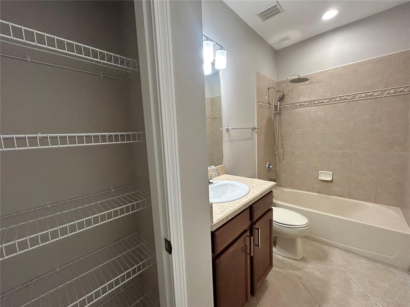 Image 35 of 49 For 13114 Logan Captiva Lane