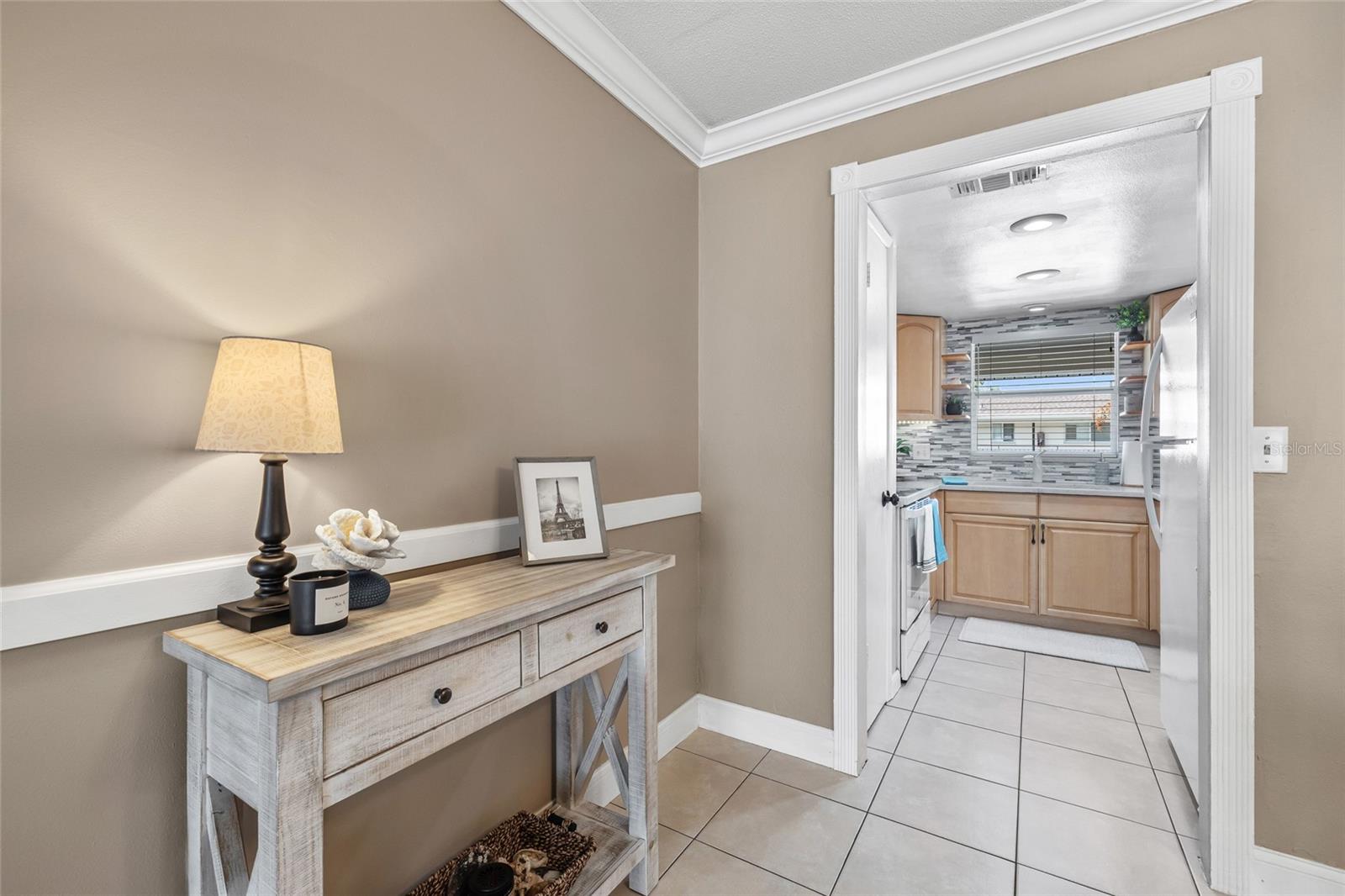 Image 11 of 27 For 4580 Overlook Drive Ne 293