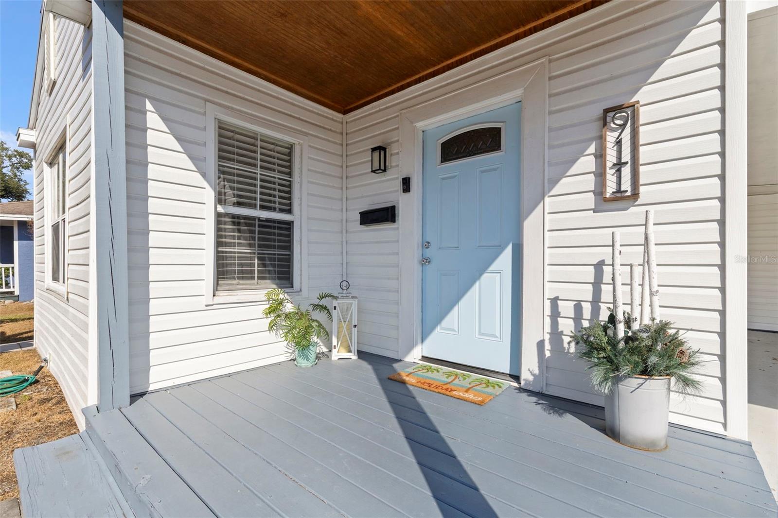 Image 5 of 31 For 911 Candlewood Avenue